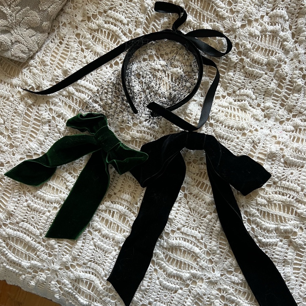Set of 3 - Jennifer Behr Velvet Bows and Headband